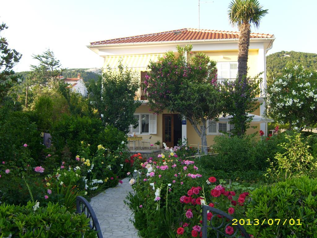 Apartments Antica Rab Town Zewnętrze zdjęcie