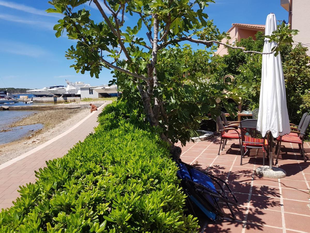 Apartments Antica Rab Town Zewnętrze zdjęcie